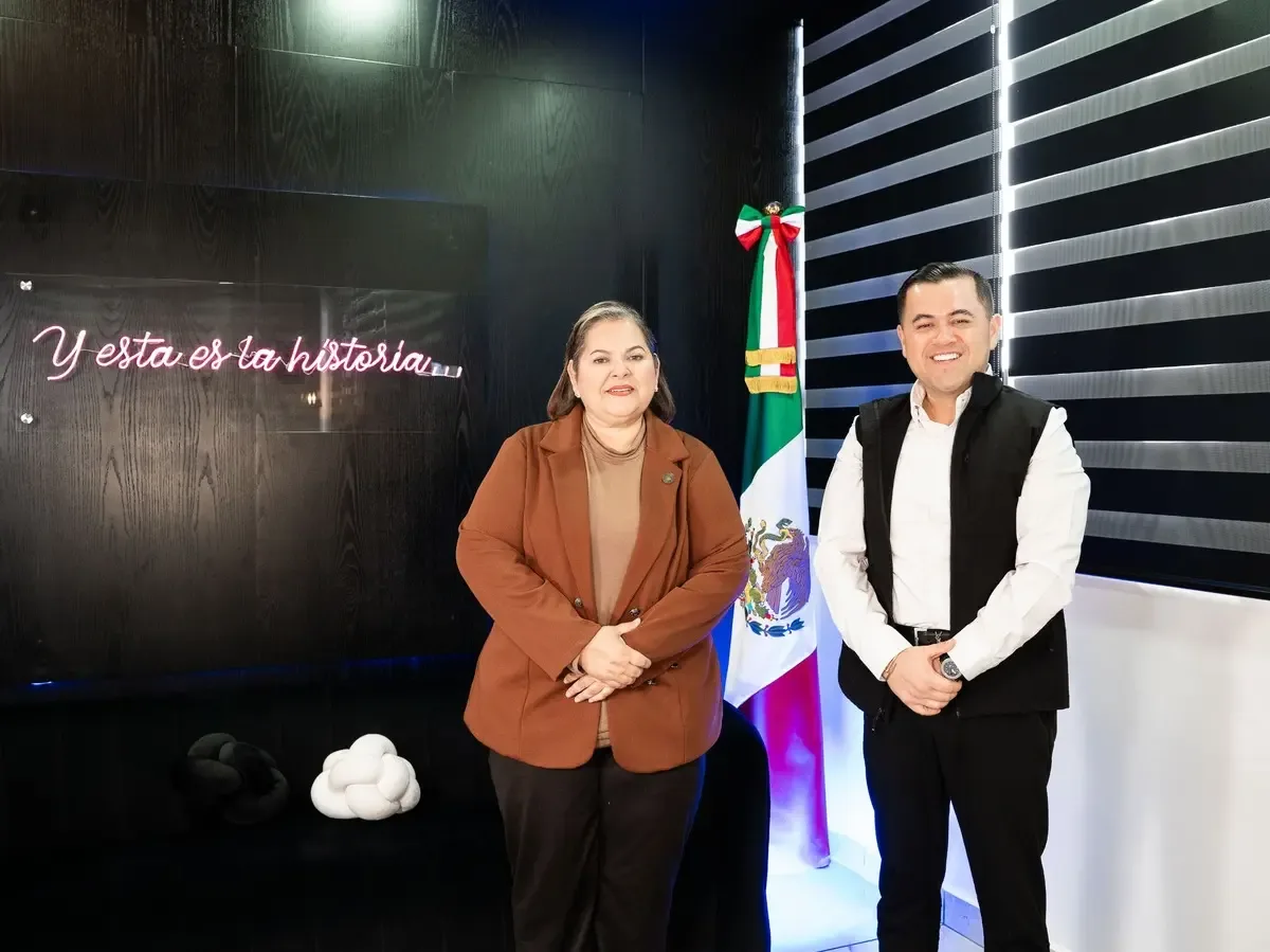 Evangelina Moreno durante su entrevista sobre futuros proyectos políticos en Baja California.