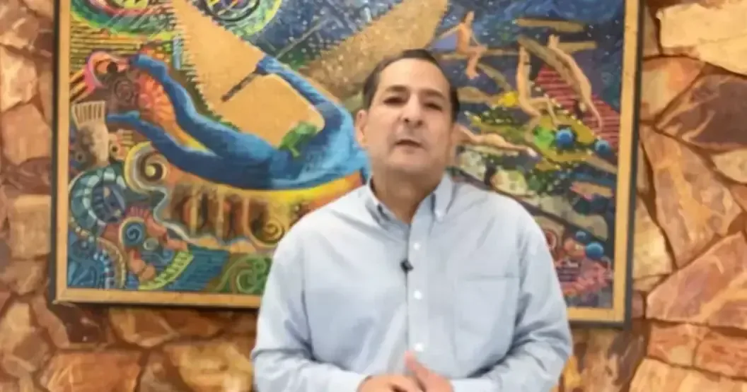 Alí de la Torre cuestiona el legado de López Obrador y la gestión de exgobernadores.
