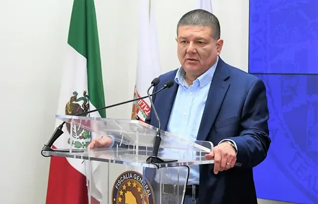 César Jáuregui aporta información clave a la FGR en investigación sobre un narcolaboratorio en la Sierra del Pinal.