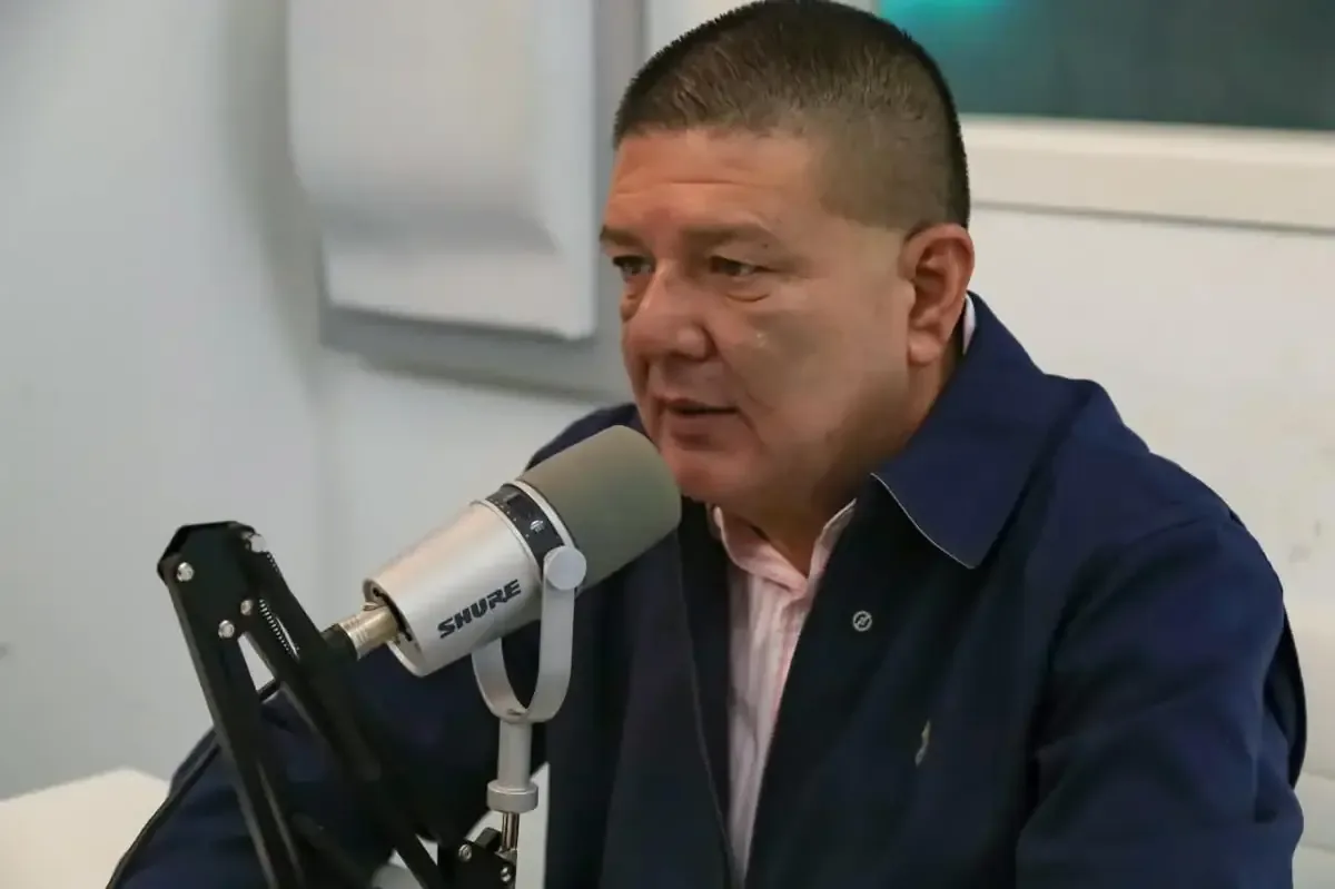 La acusación se origina en un operativo que decomisó metanfetaminas en un laboratorio en Chihuahua.