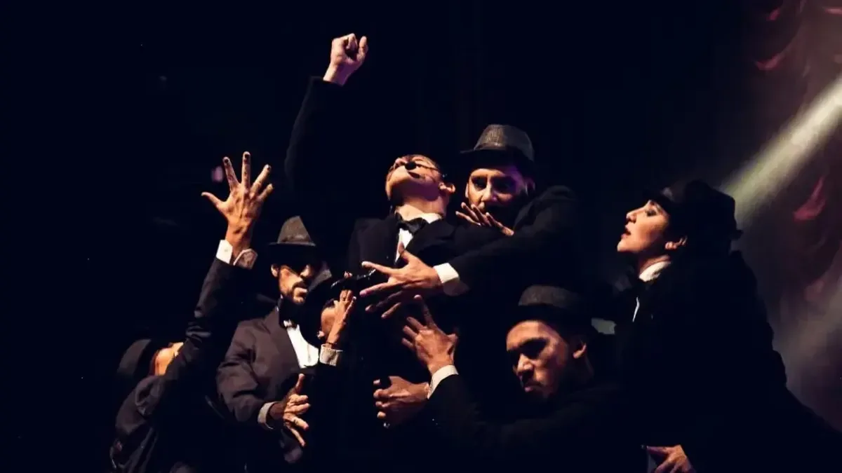 Experiencias sonoras, teatro profundo y una despedida musical para disfrutar en el último día del fin de semana.