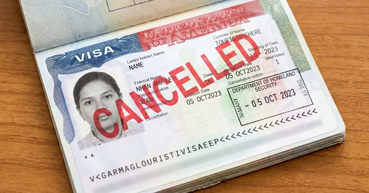 Expertos en migración alertan sobre riesgos legales al utilizar visas de turista para fines comerciales en EE. UU.