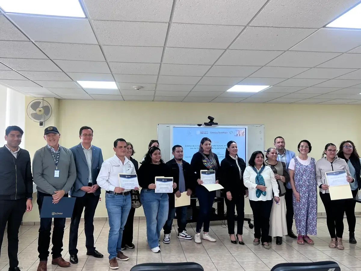 Expertos y autoridades locales discuten avances y desafíos en la atención a personas adultas mayores.