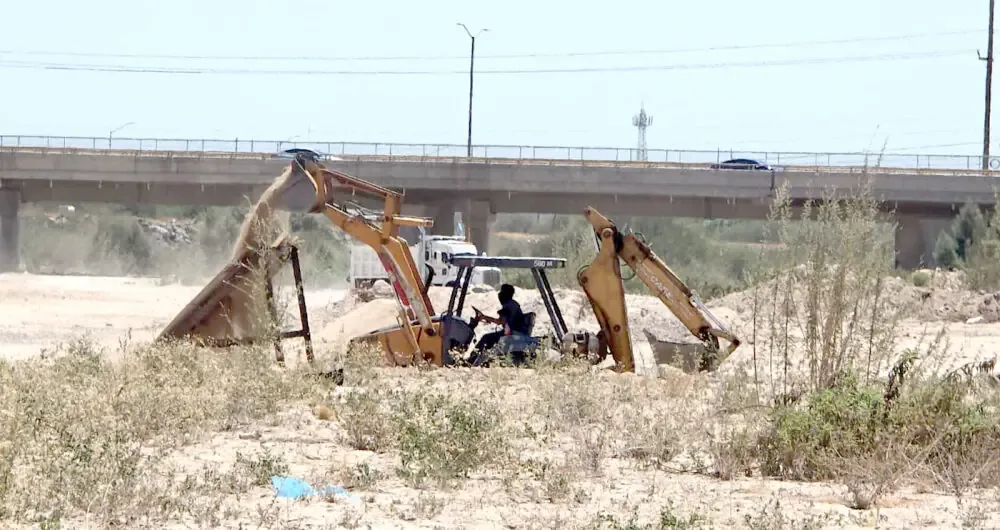 Comunidades denuncian actividades mineras que afectan ecosistemas locales y recursos hídricos.