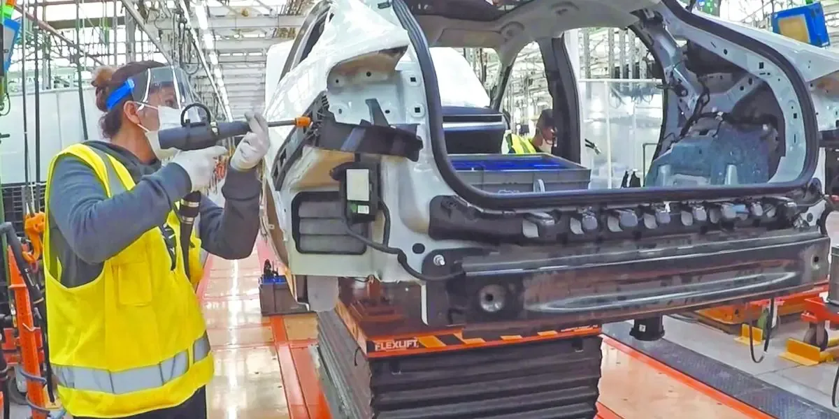 Las interrupciones en el servicio energético impactan significativamente a diversas industrias locales en Querétaro.