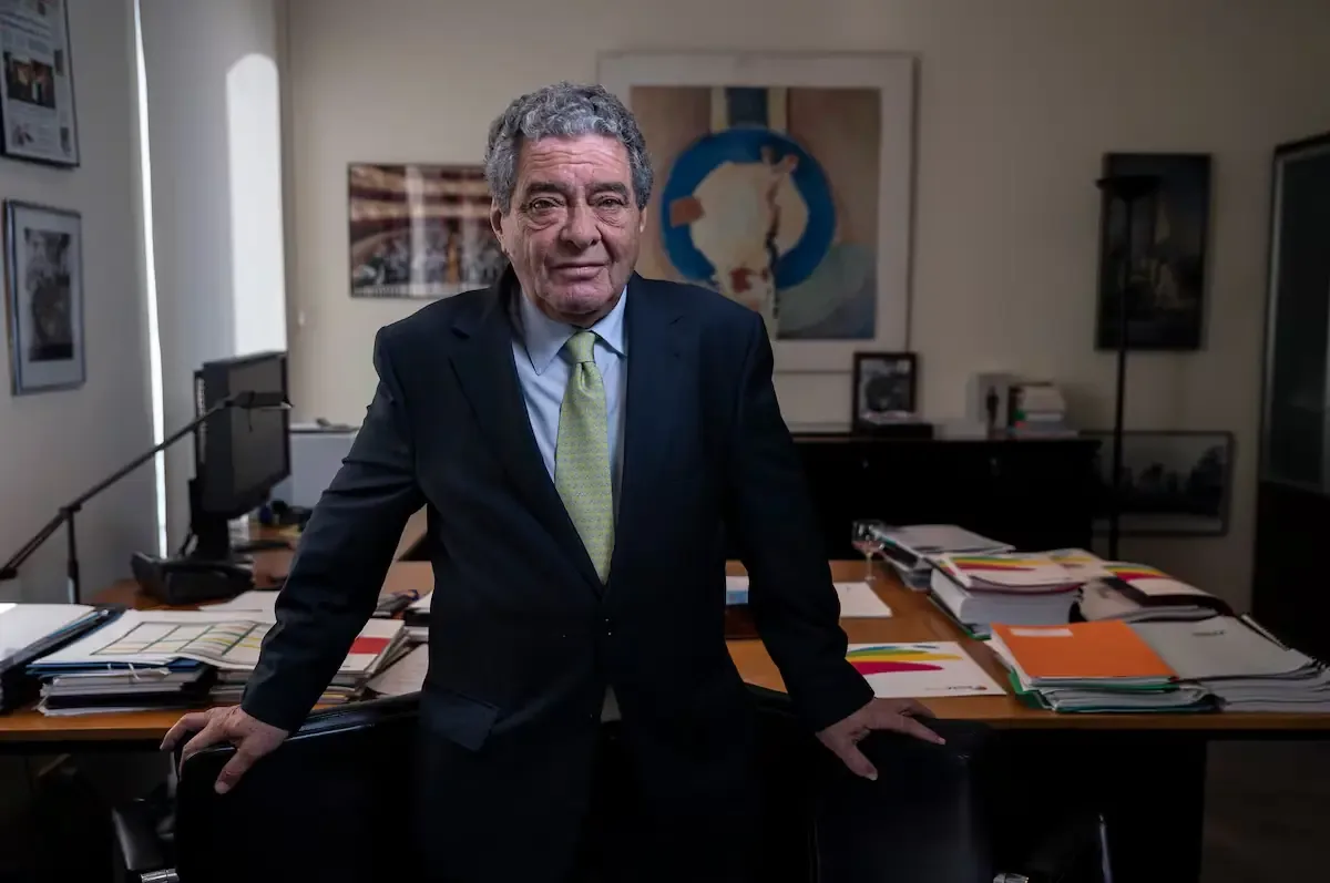 Su legado en el periodismo abarca más de cinco décadas en medios destacados.