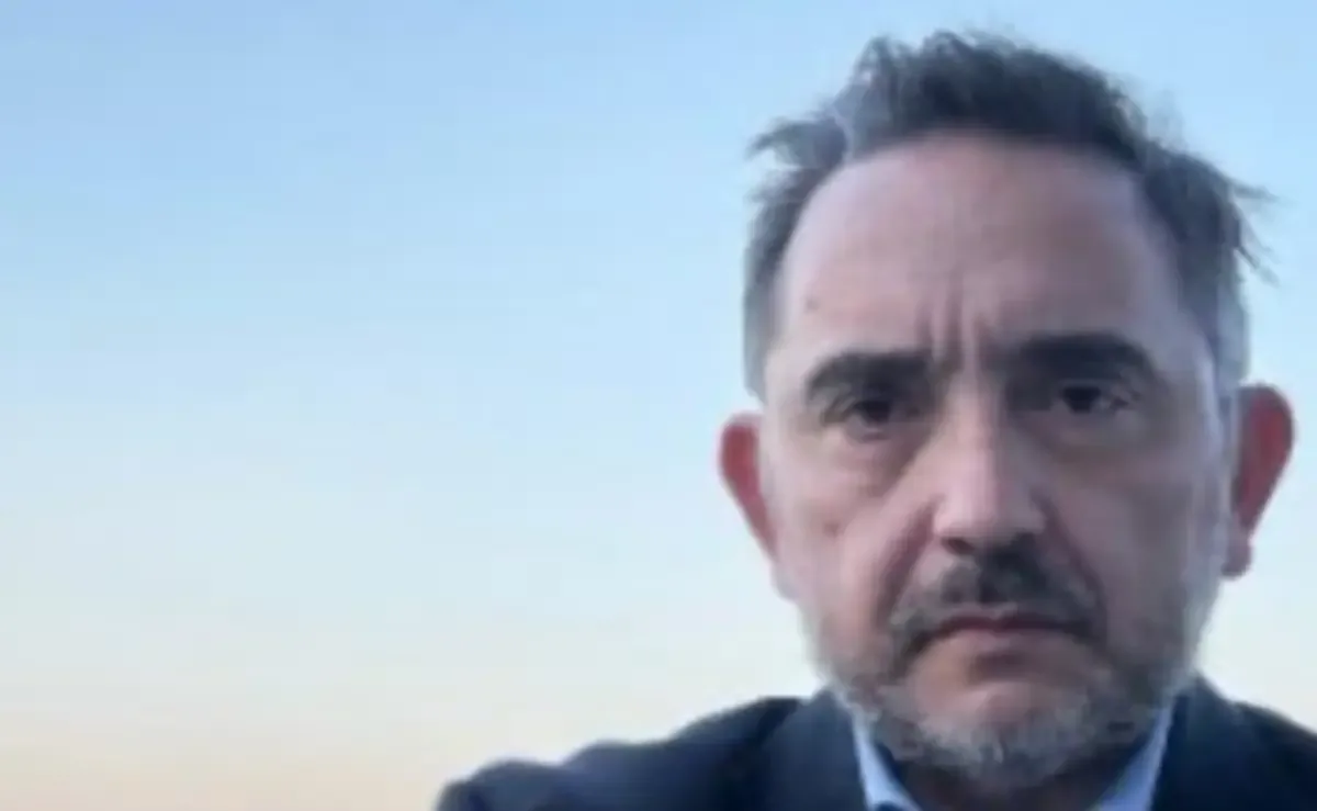 Su muerte conmueve a la comunidad literaria y diplomática de México y beyond.