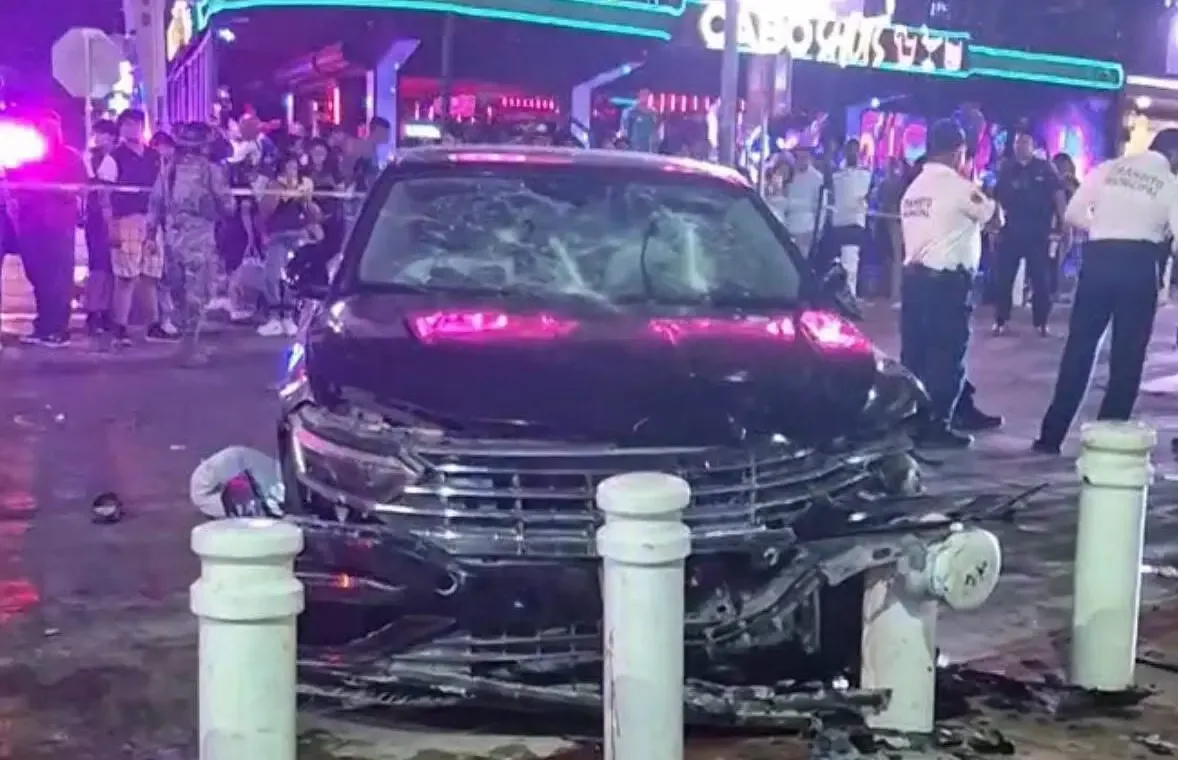 Roberto Arellano, involucrado en el incidente, murió tras cinco días de hospitalización. Las autoridades investigan el linchamiento del conductor.