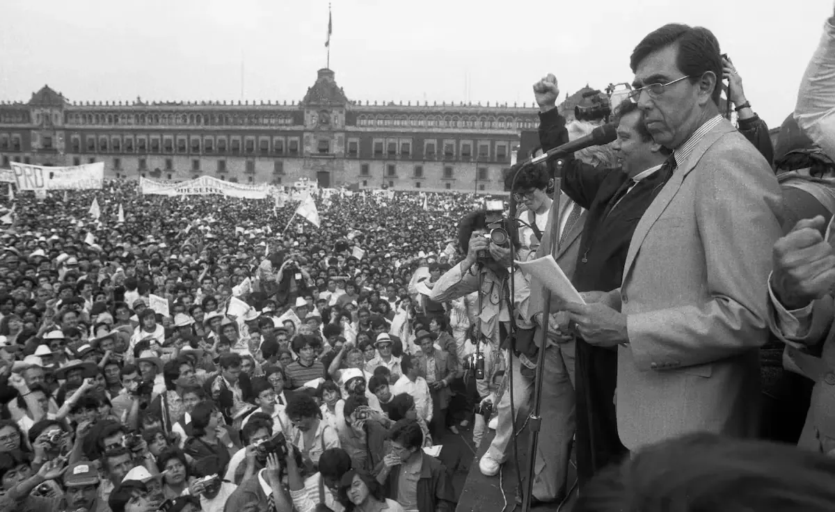 La muerte de Cárdenas genera un inusual sentido de unidad política en México.