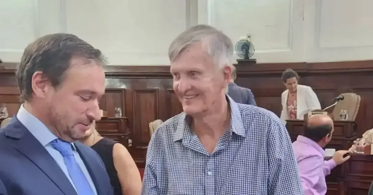 Su legado como jugador y entrenador deja una huella imborrable en el deporte platense.