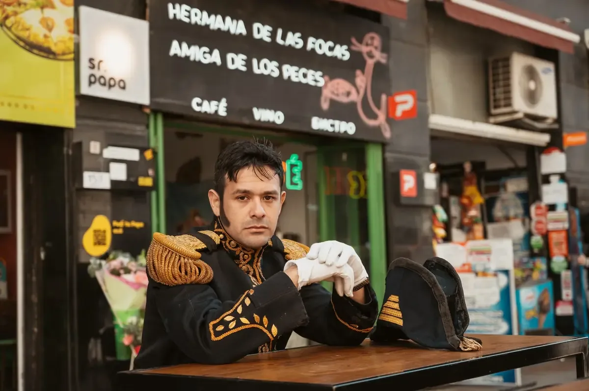 La muerte de Tomás Parra marca la pérdida de un referente fundamental del arte contemporáneo en México.