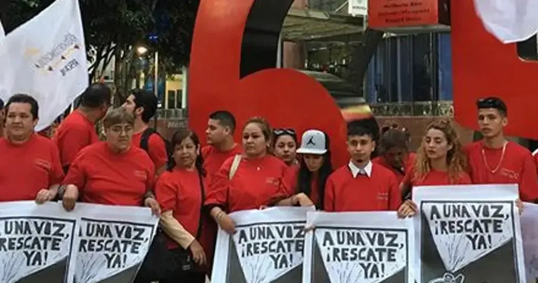 Activista critica la elección de empresarios como candidatos en la región carbonífera.