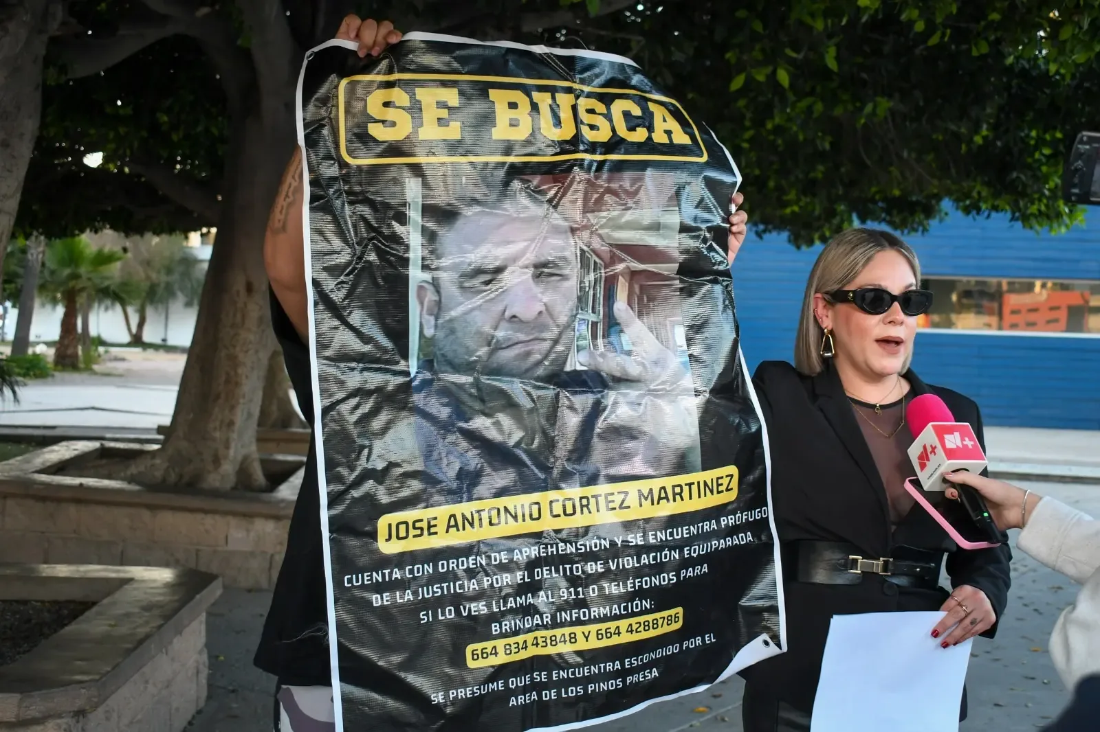 Familia de la menor exige a la Fiscalía actuar contra el agresor prófugo.