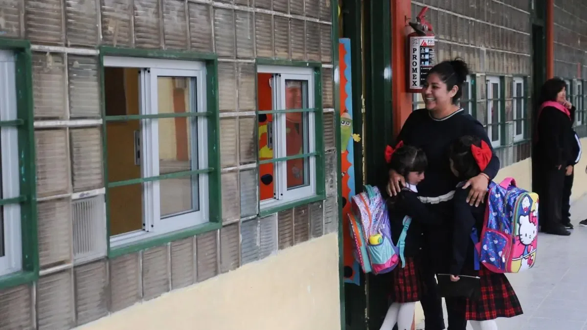 Los padres pueden planificar con anticipación el nuevo ciclo escolar y sus días de descanso.