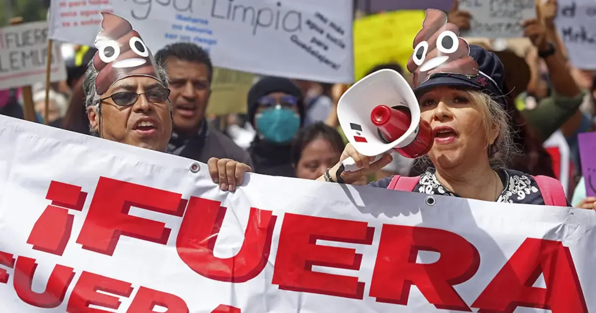 La inversión conjunta busca mejorar la calidad y suministro de agua en Guadalajara, evitando privatización.