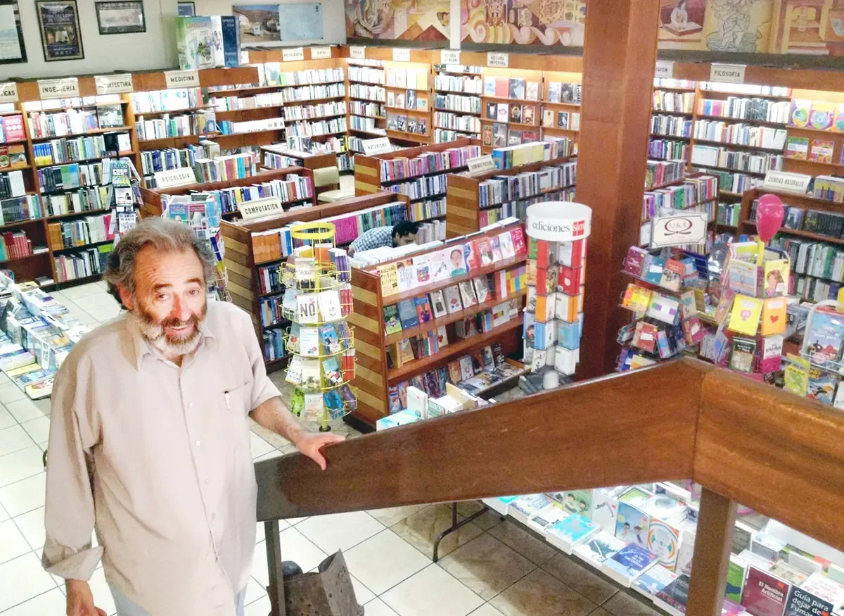 La falta de una sede estable y presupuesto afecta la Feria del Libro de Tijuana, según su fundador.