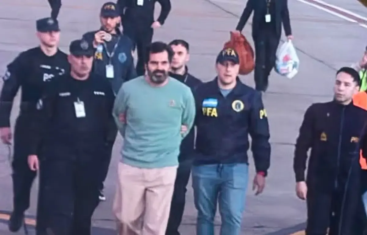 El excontralmirante alega falta de pruebas en su proceso judicial y reclama la revisión de evidencias.