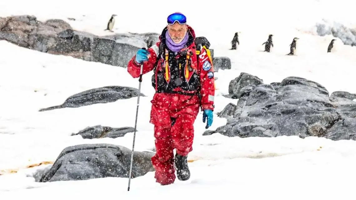 Su nominación a la Shackleton Medal destaca su compromiso con la conservación de la Antártida y el Ártico.