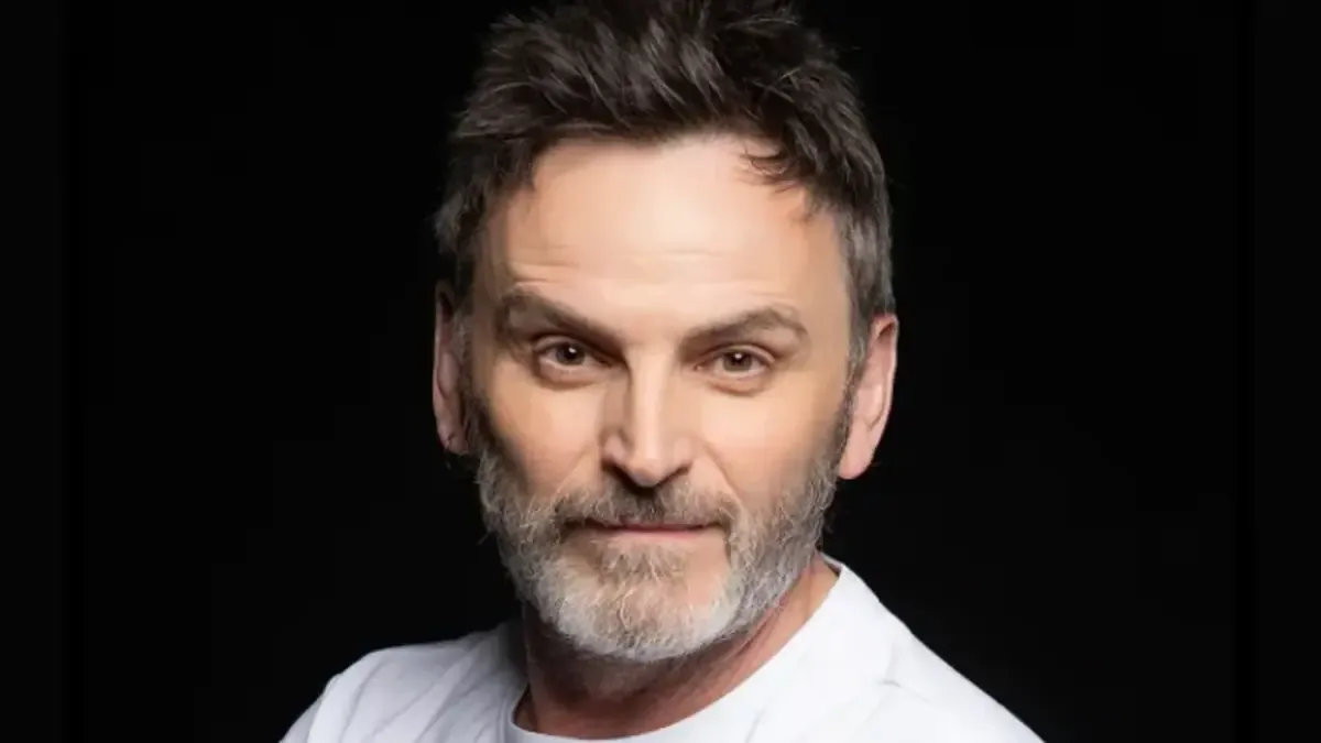 El actor se prepara para sorprender al público en el Festival de Mérida.