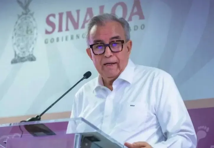 El gobernador con licencia de Sinaloa enfrenta acusaciones de vínculos con el Cártel de Sinaloa.