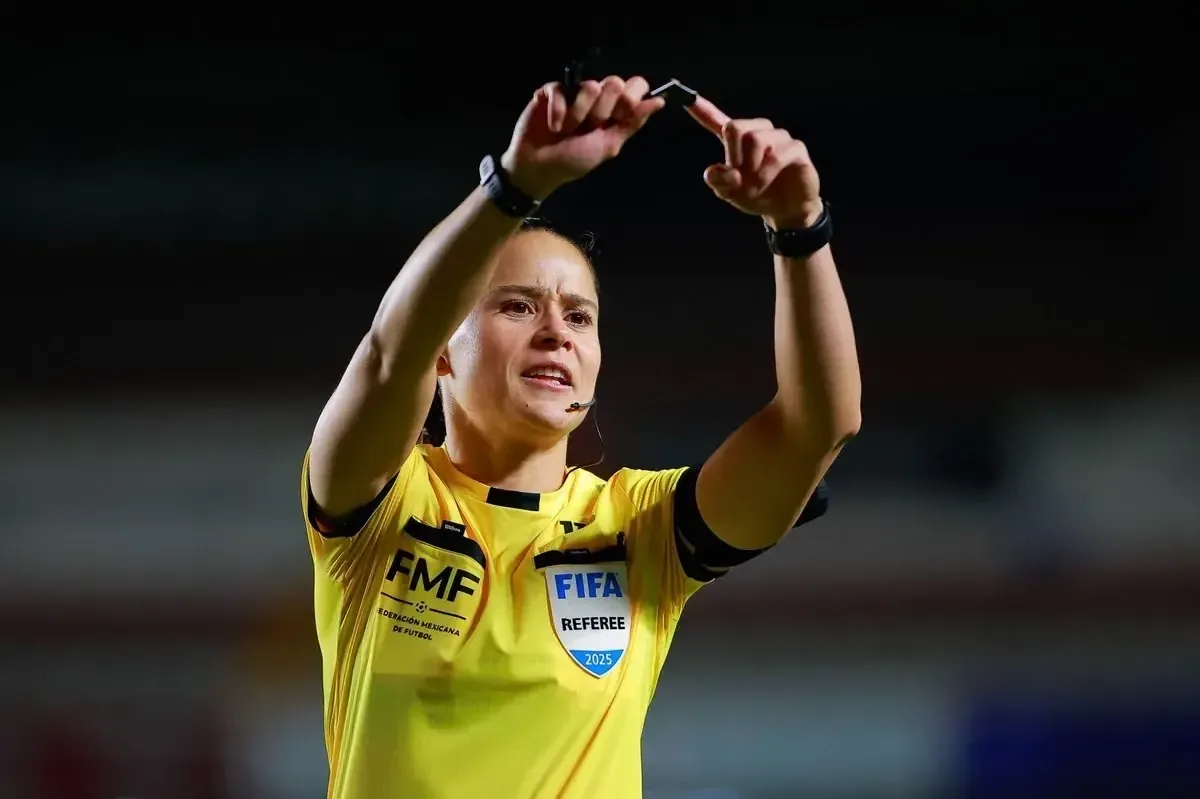 La participación de juezas mexicanas en el mundial juvenil resalta el avance del arbitraje femenino en el deporte.