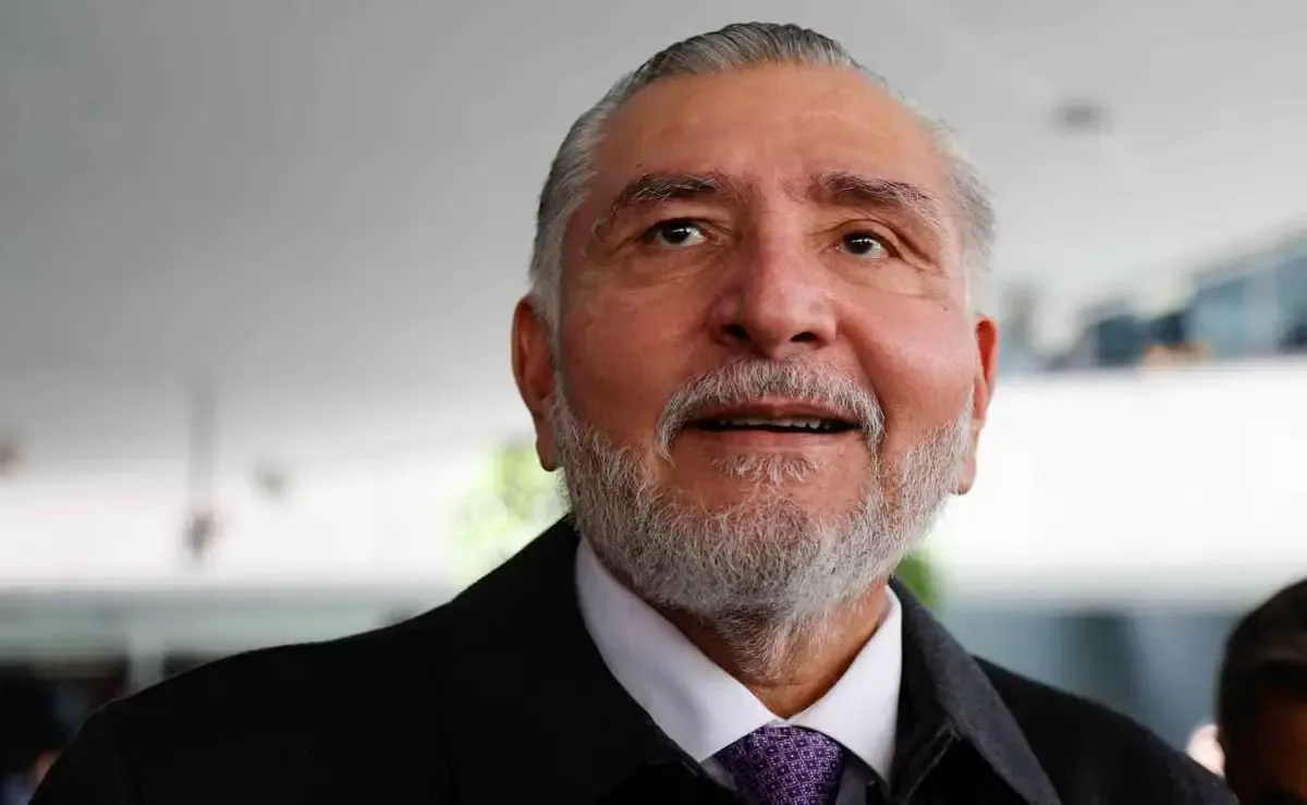 Adán Augusto López y Ricardo Monreal, figuras políticas, pierden protagonismo en el evento de rendición de cuentas de la Presidenta.