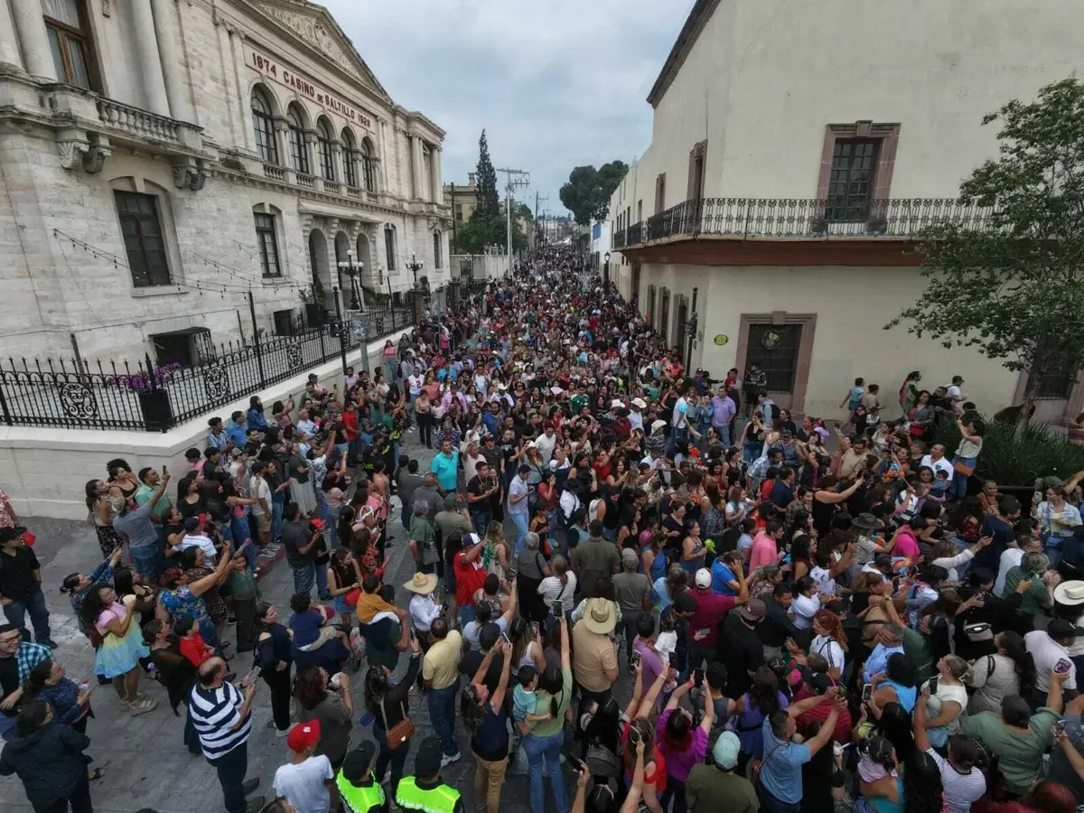 Este festival cultural en Saltillo reúne a artistas de diversas disciplinas y promueve la convivencia familiar.