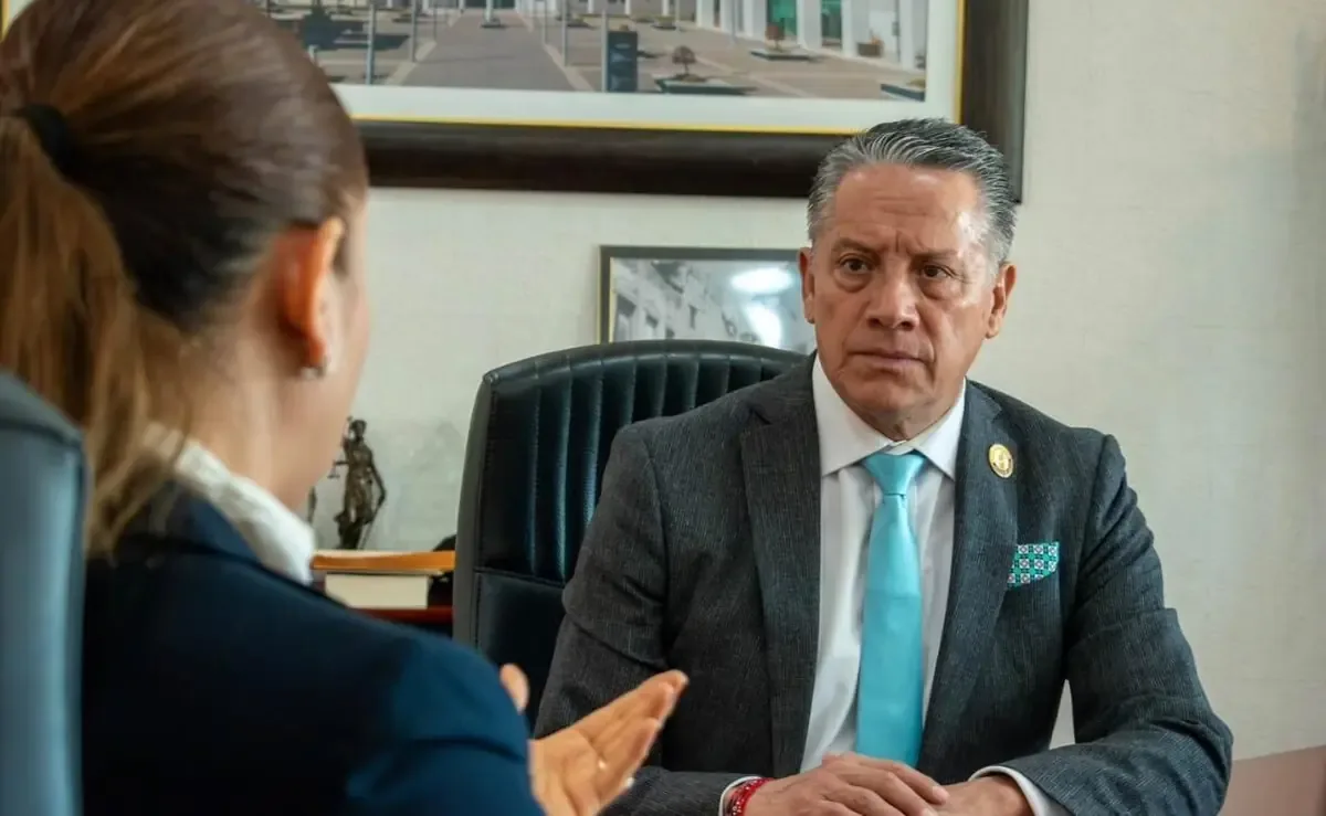 El fiscal Gerardo Vázquez Alatriste solicita análisis criminal tras el hallazgo de cuerpos en León, Guanajuato.