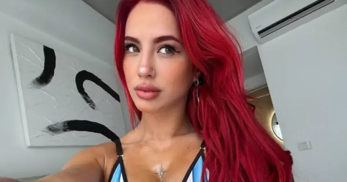 La participación de Flor Vigna en el reality destaca por una anécdota íntima que ha causado revuelo en redes sociales.