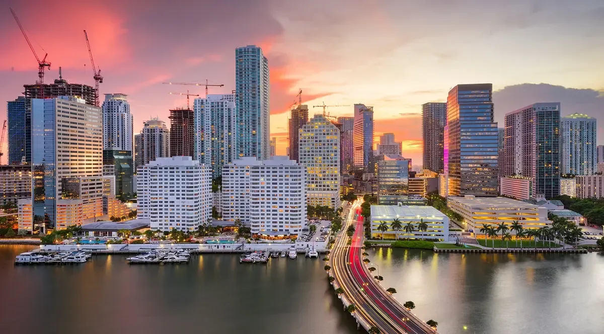 Florida se beneficia significativamente de la migración interna, afectando la economía de otros estados.