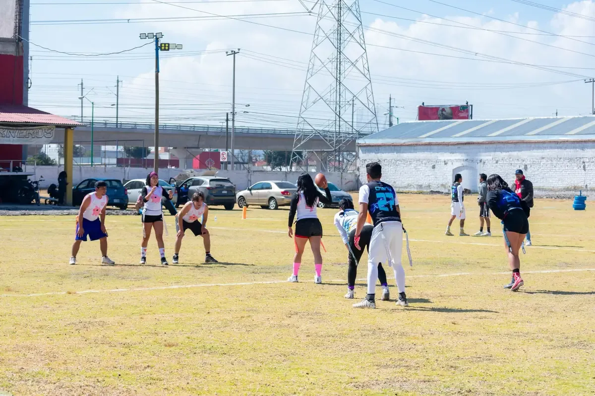 La escuela primaria José de Escandón busca promover hábitos saludables entre sus estudiantes a través del deporte y la recreación.