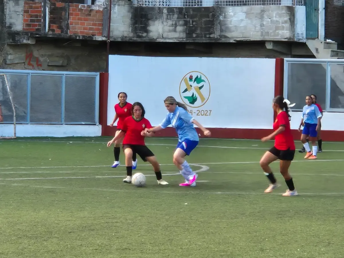 La competencia busca promover la inclusión y fortalecer los lazos comunitarios a través del deporte.