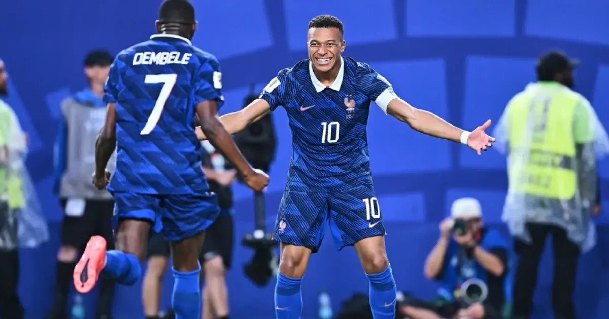 Con un doblete de Kylian Mbappé, Francia asegura su clasificación en el Mundial 2026.