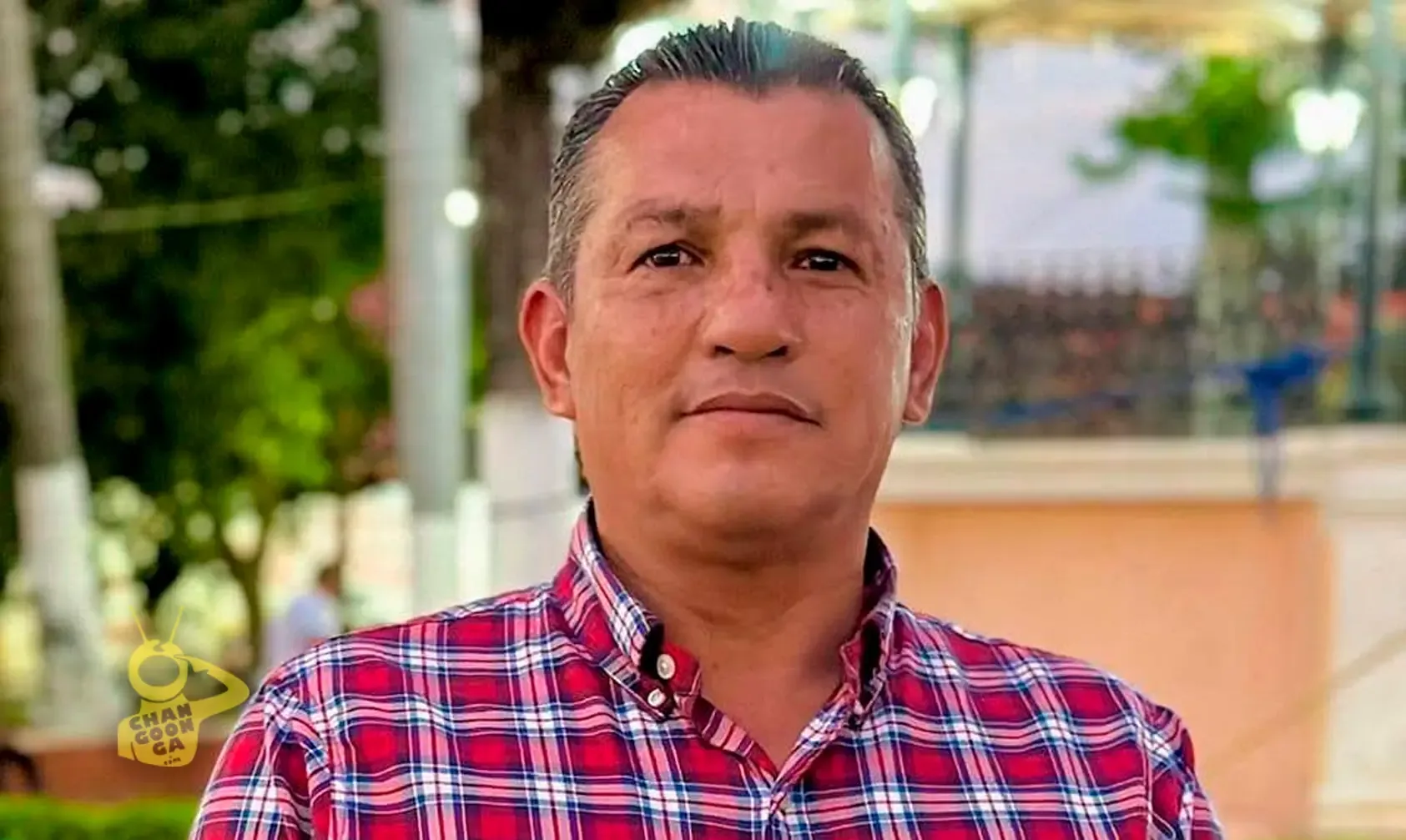 Francisco Venera García, alcalde de Taretan, durante un evento público.