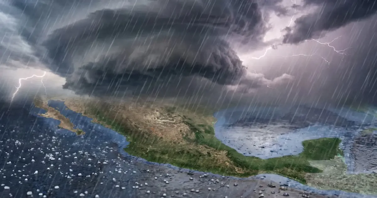 El clima en México hoy se caracteriza por fuertes lluvias y bajas temperaturas en varias regiones, especialmente en el sur.