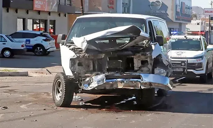 El accidente ocurrió en la colonia Constitución y no dejó heridos.