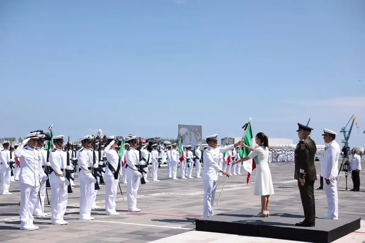 La ceremonia conmemorativa destaca la lealtad y profesionalismo de las fuerzas de seguridad en México.