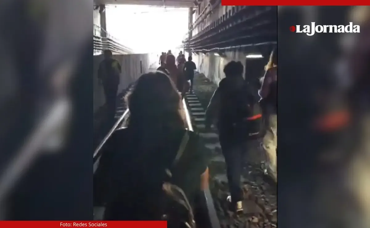 "Funcionamiento del Metro entre Pantitlán y La Paz tras anuncio de CFE."