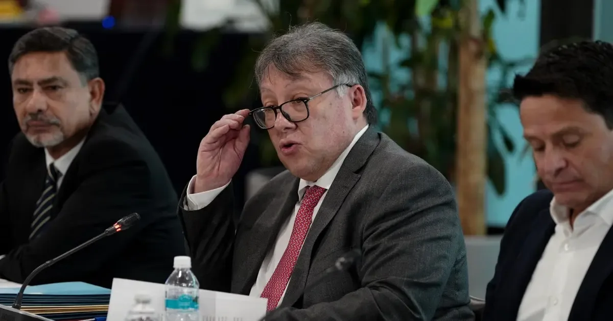 Gabriel Cuadra de Banxico durante su aparición en un podcast de Banorte.