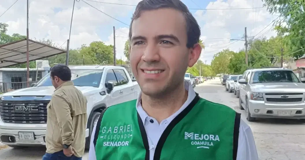 El senador insiste en que la experiencia se construye en contacto directo con los coahuilenses.