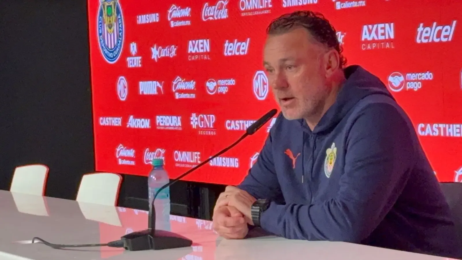Gabriel Milito celebra la inclusión de futbolistas de Chivas en la selección nacional.
