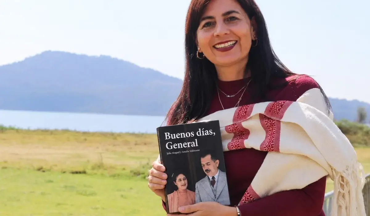 La obra de Julio Moguel revive la historia y legado del general Cárdenas a través de testimonios.