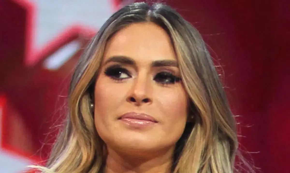 Las declaraciones de Montijo generan reacciones mixtas en redes tras la salida de García del reality show.