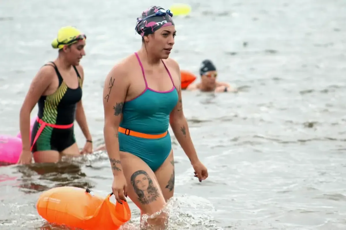La natación ha sido clave en la vida de Geraldine, una joven asmática que desafía sus propios límites.