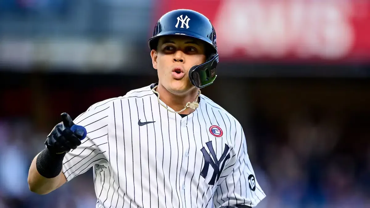 El jugador de béisbol culmina su exitosa carrera tras una década en las Grandes Ligas.