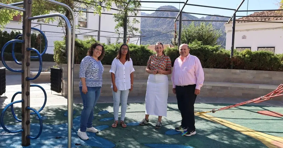 Esta nueva inversión busca ofrecer mejores espacios de juego para el disfrute de las familias y la seguridad de los menores.