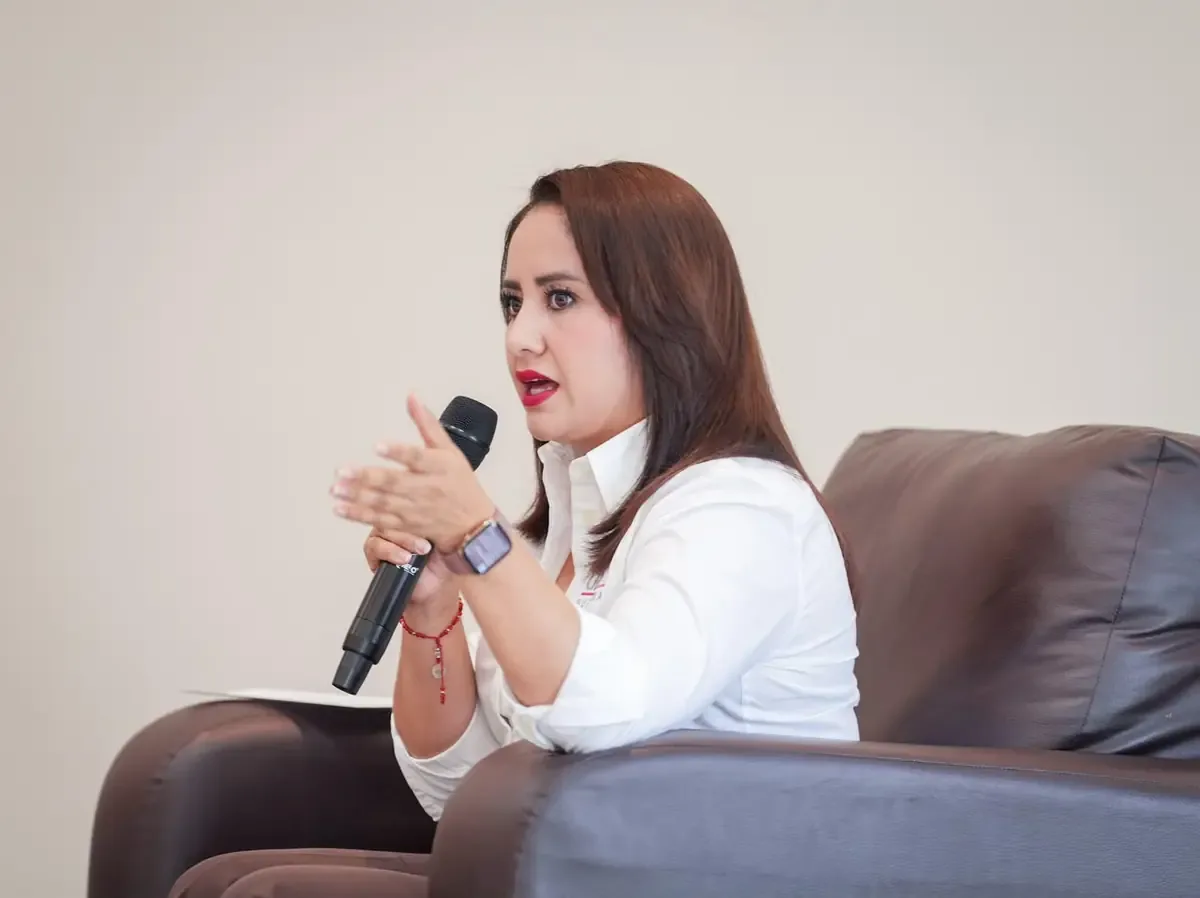 La morenista vaticina un avance electoral en Michoacán ante el abandono de gobiernos de derecha.