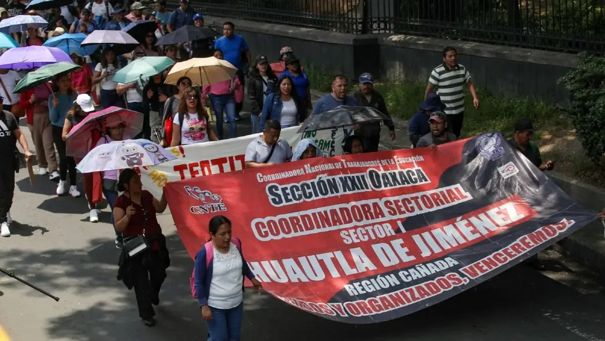 La administración federal busca construir soluciones a demandas del magisterio.