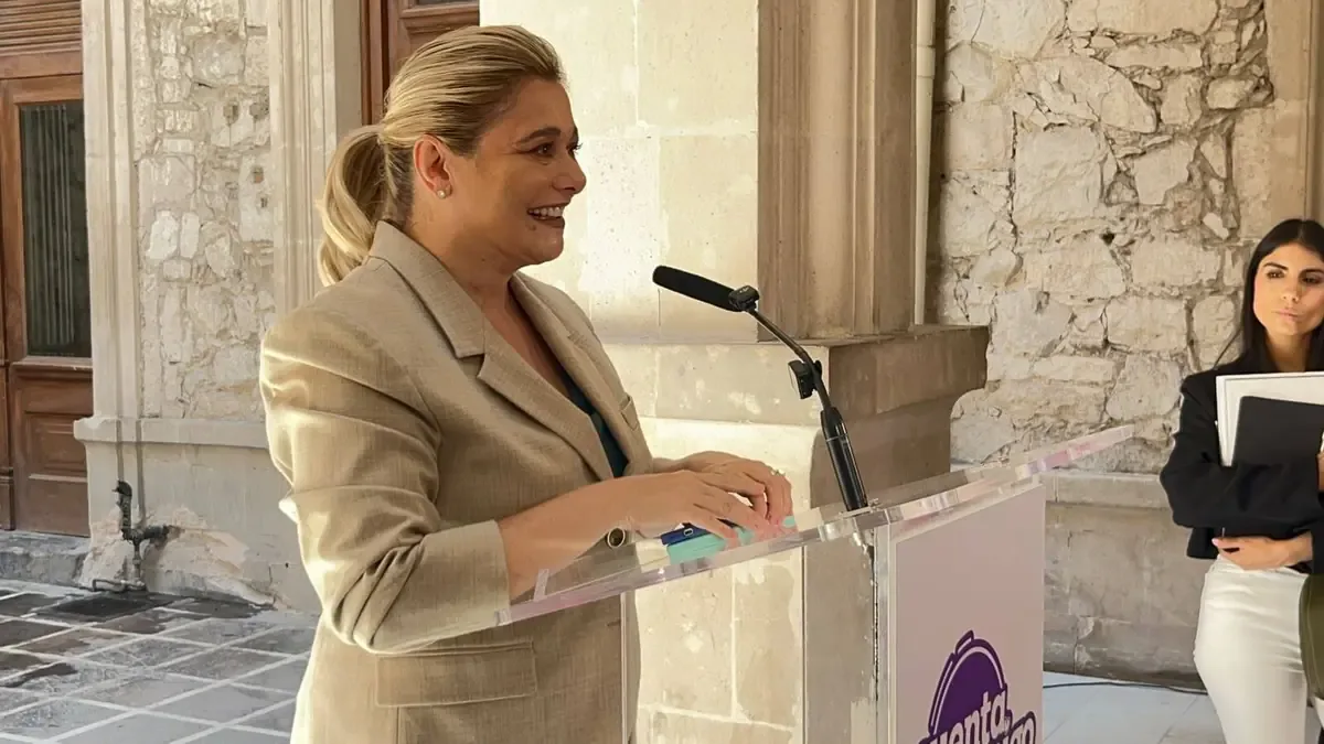 La administración de Mariana Campos revisará presupuestos y considerará despidos para enfrentar recortes financieros.