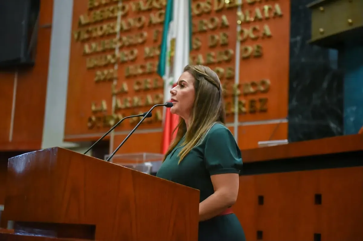 El Congreso exhorta a acciones concretas para ayudar a empresas afectadas por el huracán en Acapulco.